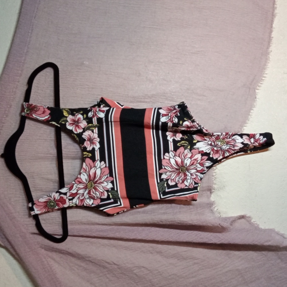 Rosette Bodysuit